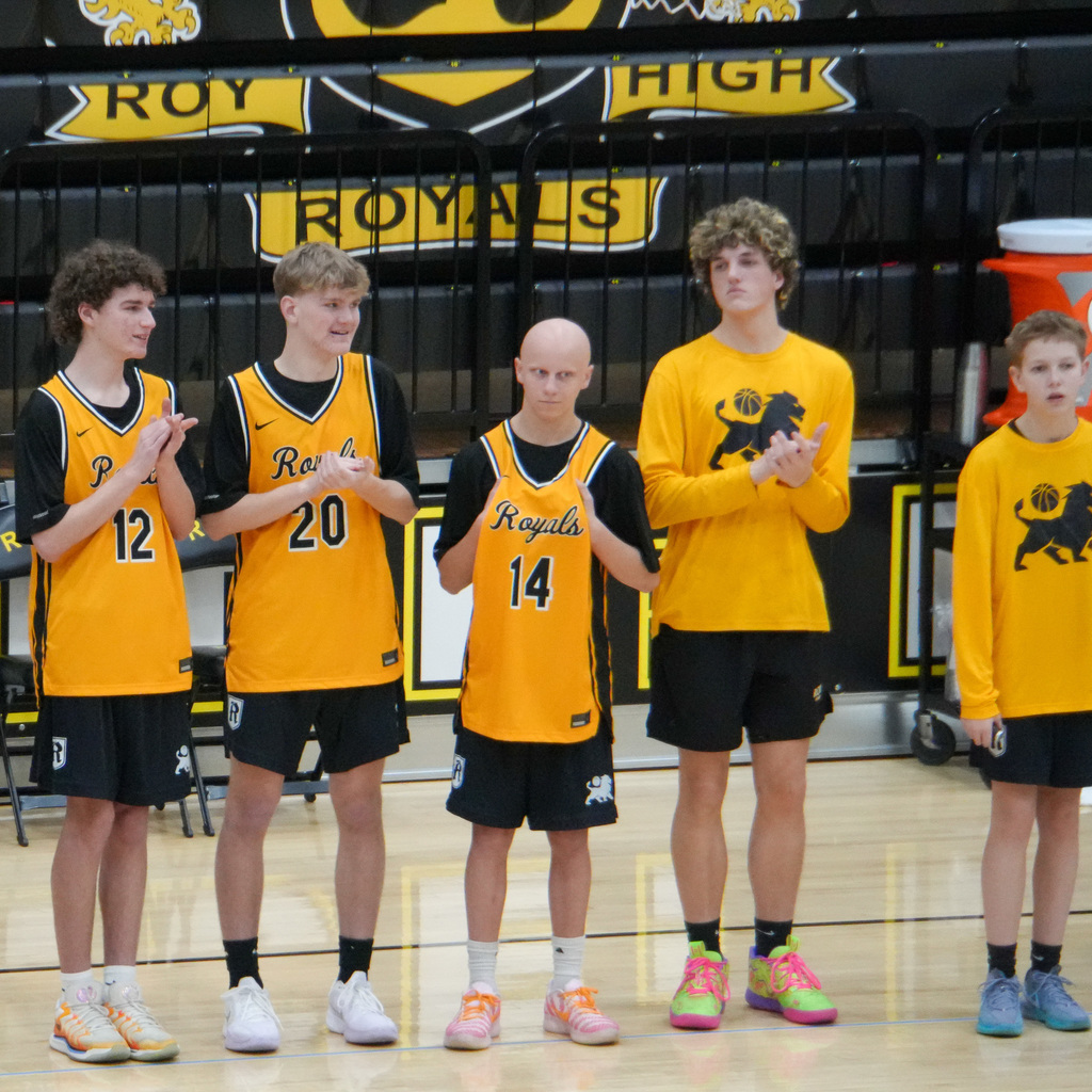 Unified basketball tournament players