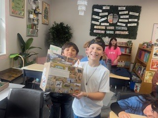 4th graders showing there Utah County projects