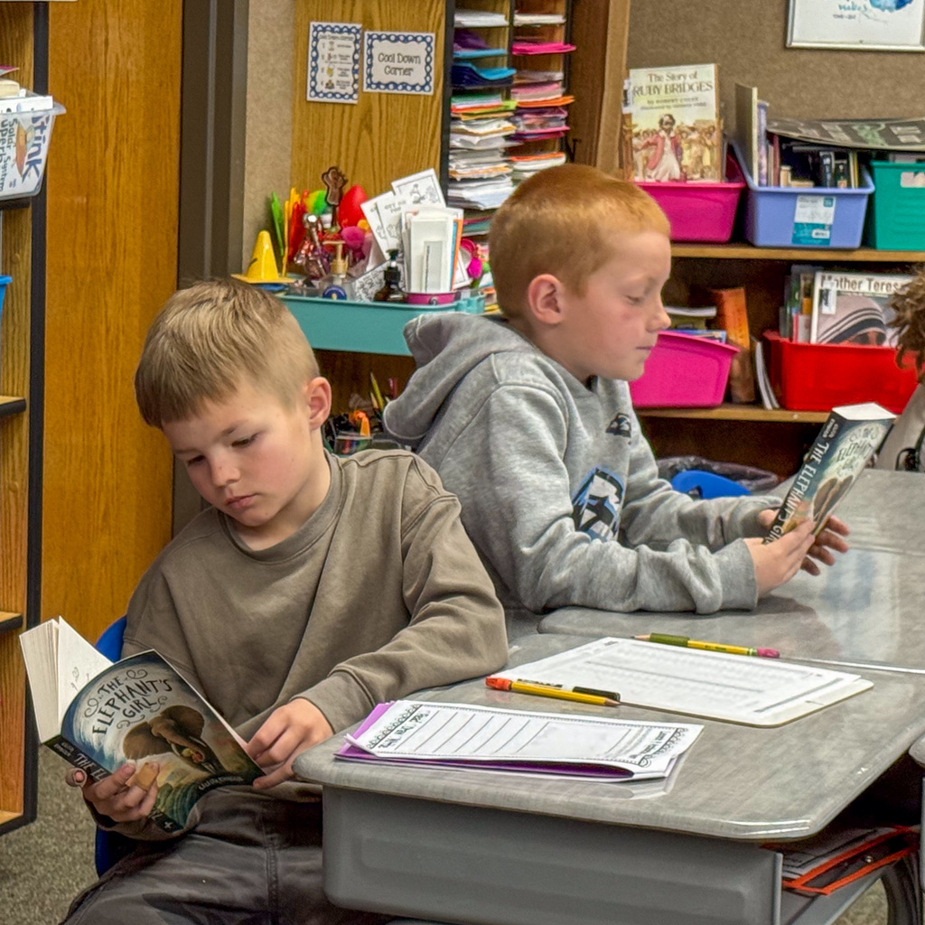 Pioneer book drop students
