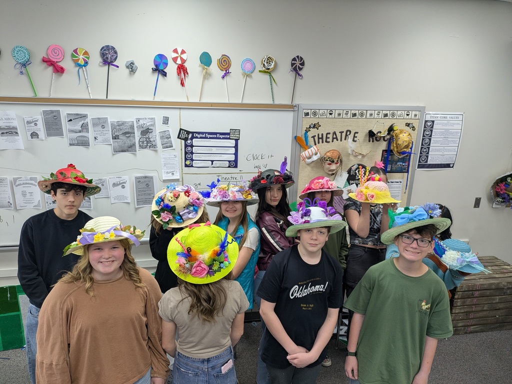 Theatre design hat project.  7th period 
