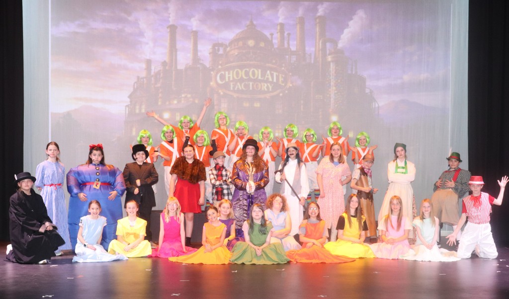 cast of Willy Wonka, Municipal Elementary students
