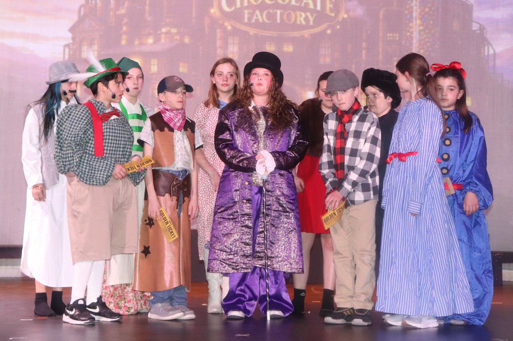 cast of Willy Wonka, Municipal Elementary students