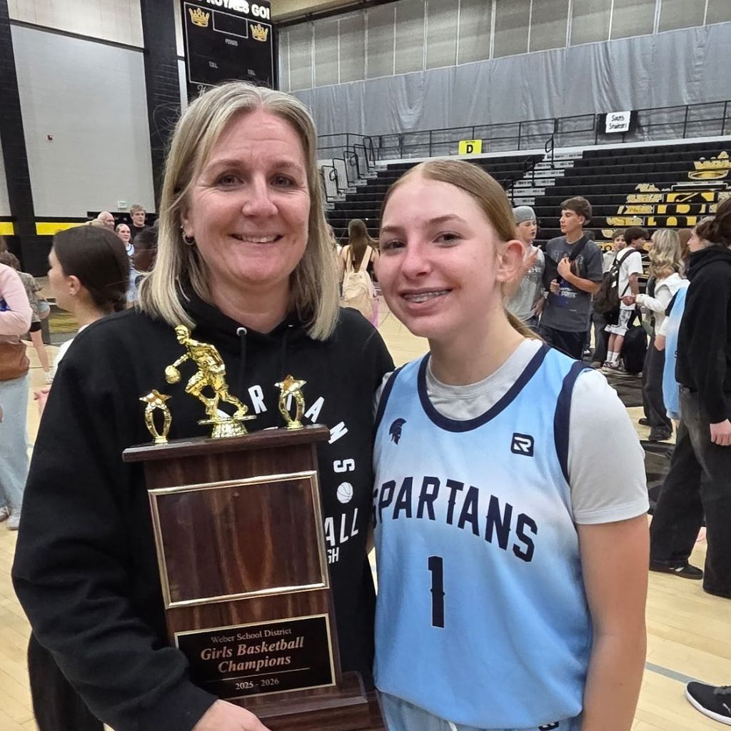 Girls Basketball championship pictures of the team