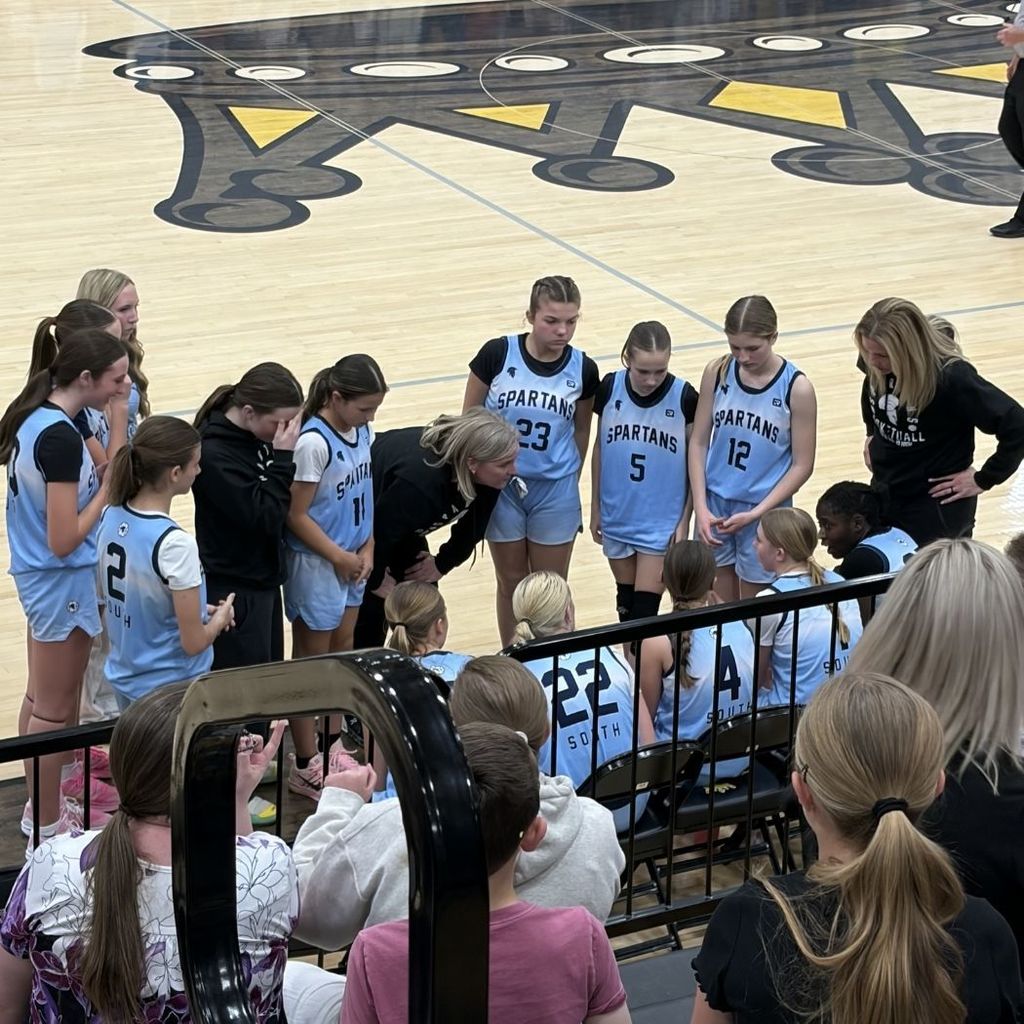 Girls Basketball championship pictures of the team