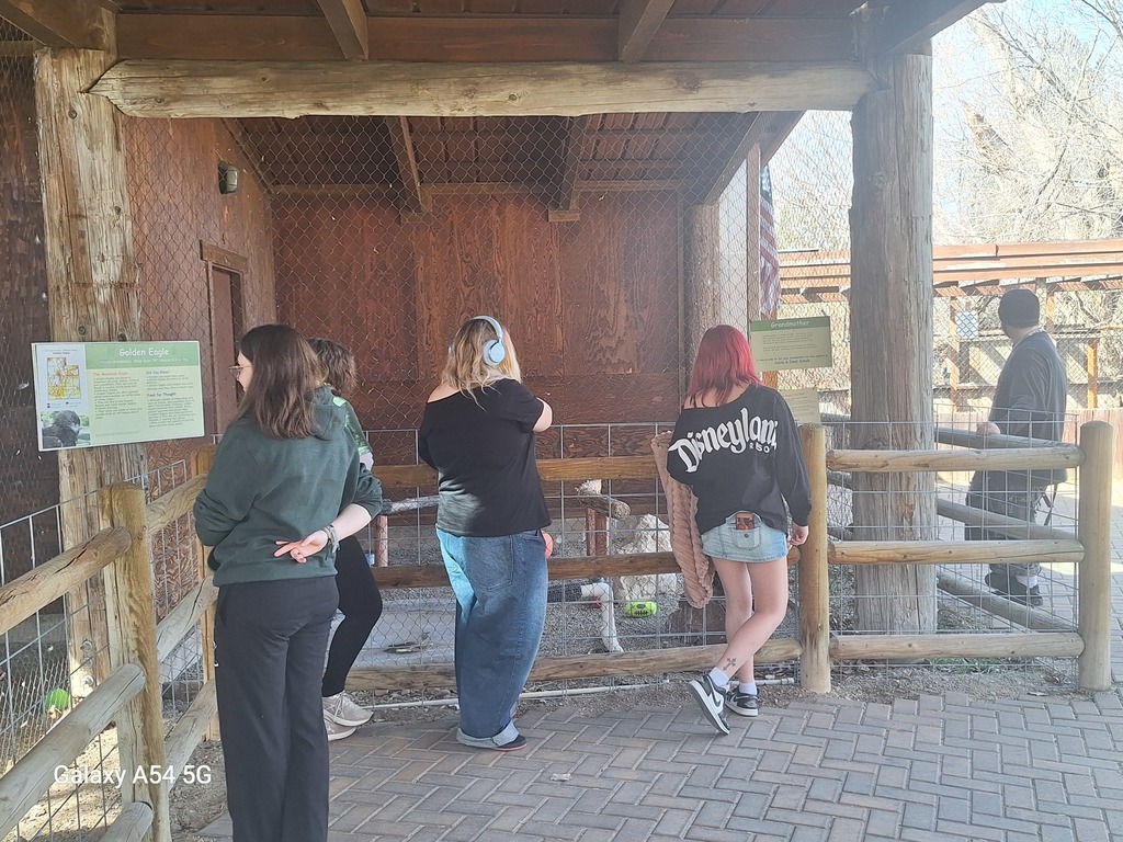 students at Ogden Nature Center