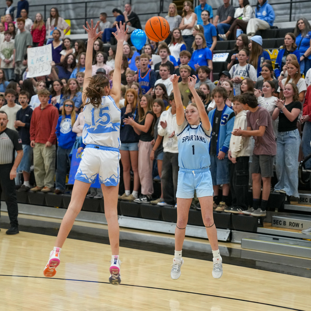 Girls junior high basketball championship players