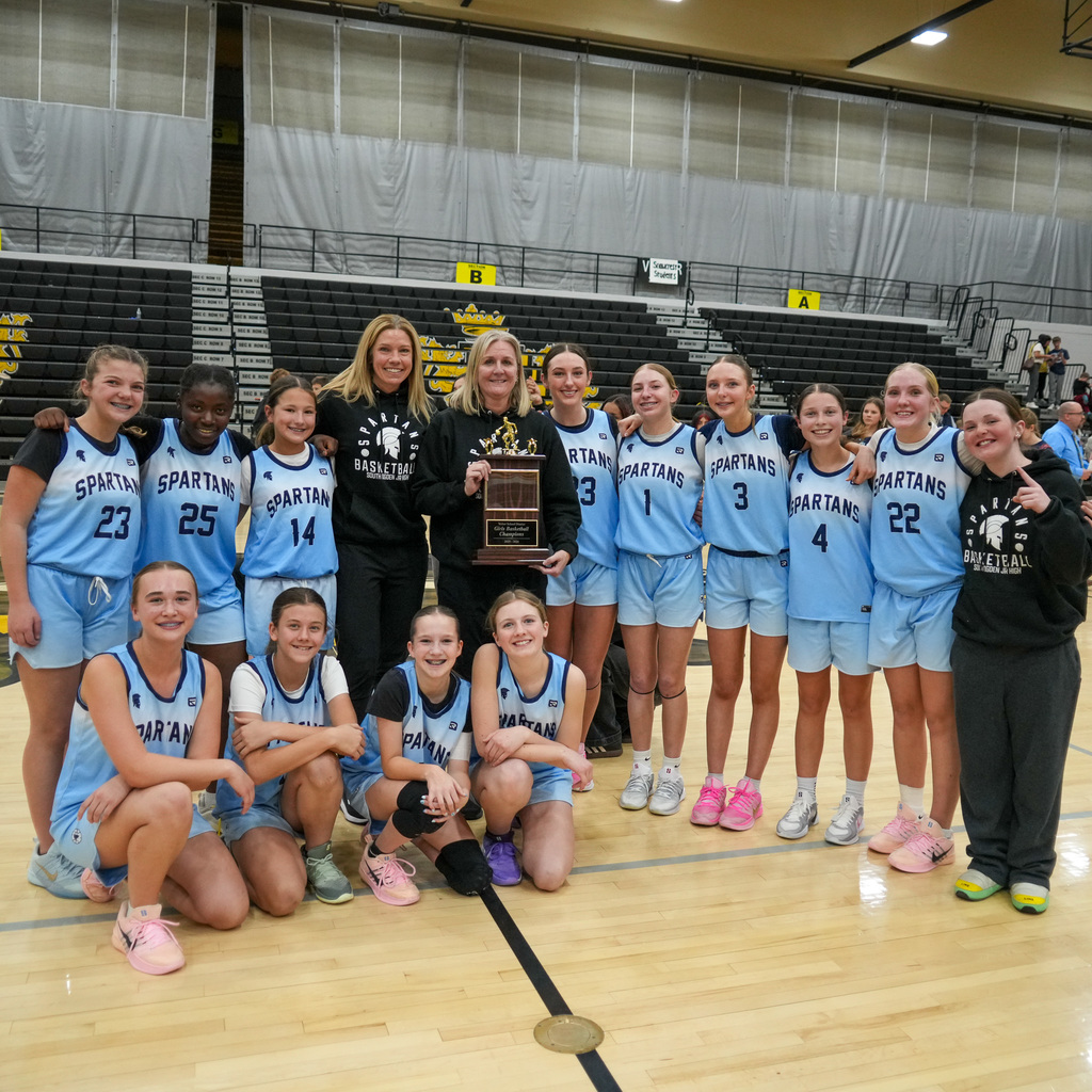 Girls junior high basketball championship players