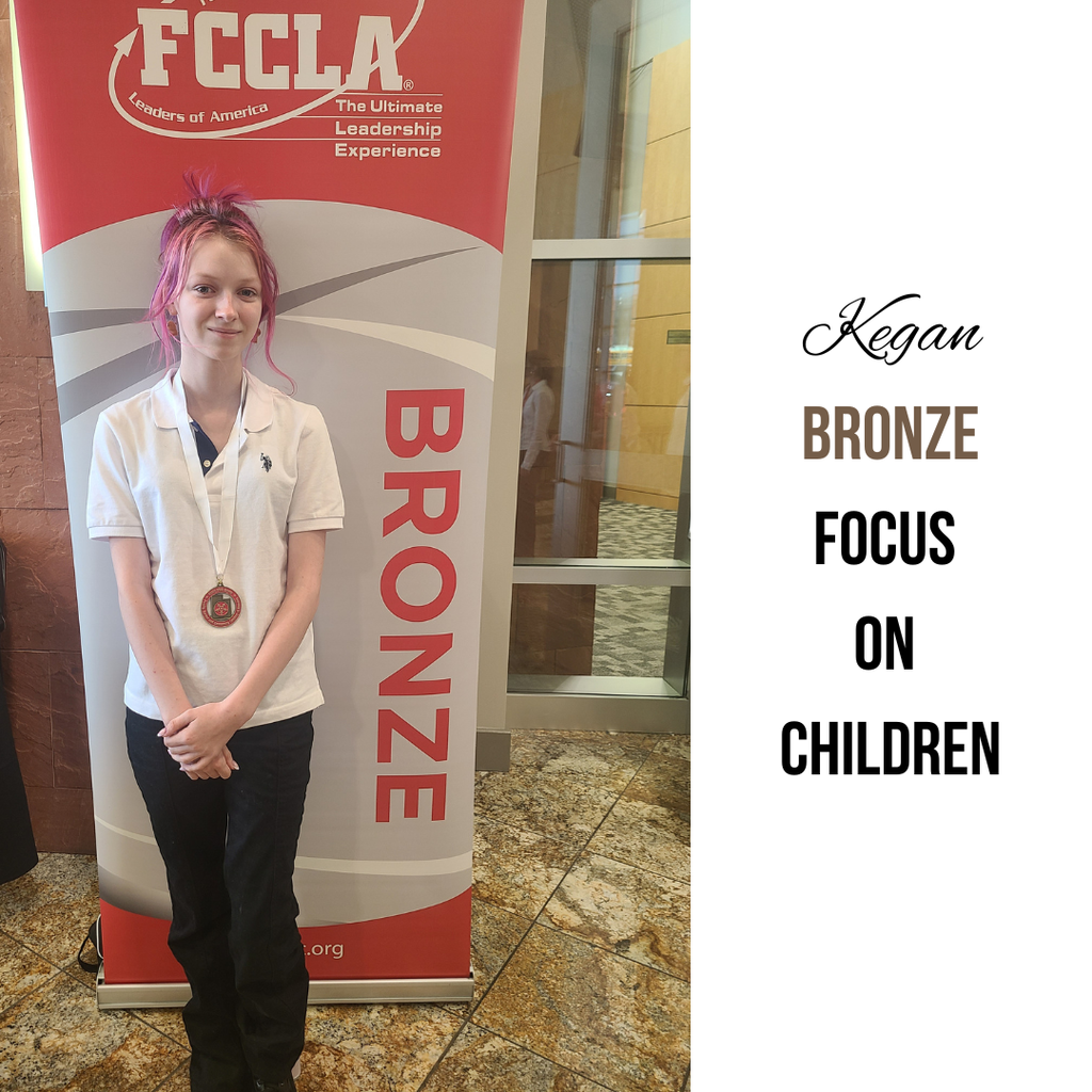 photographs of Roy Jr FCCLA members at the FCCLA state competition