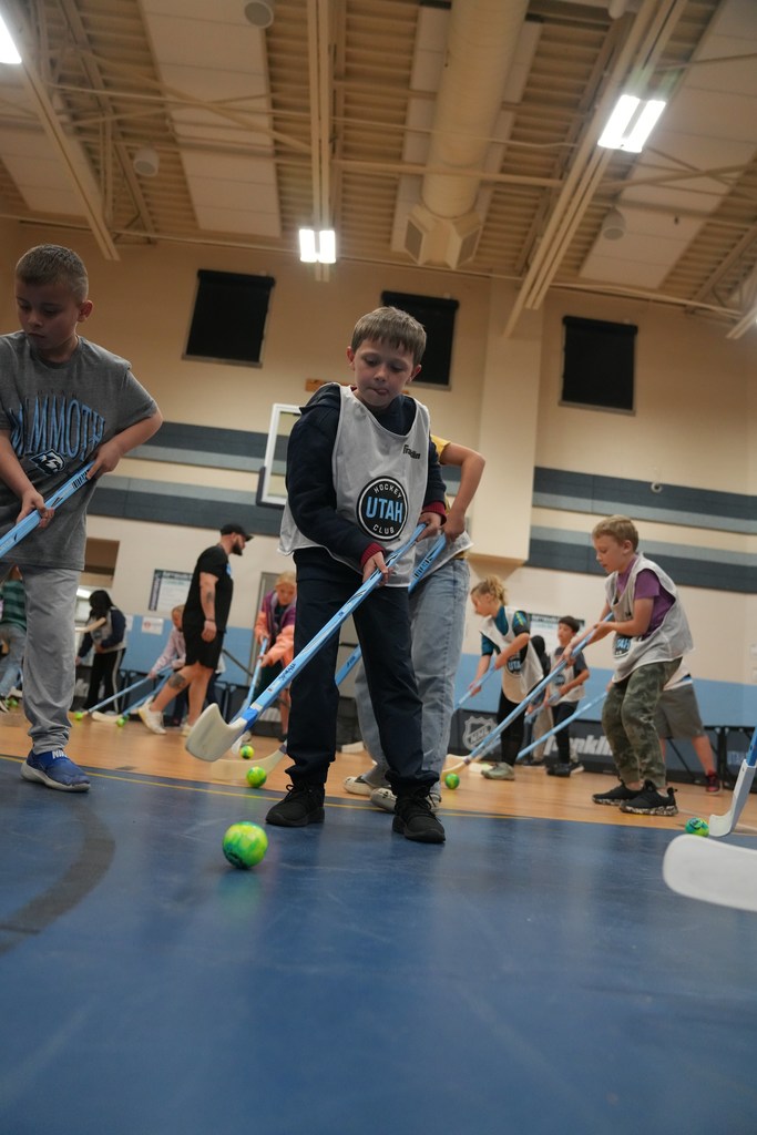 What an exciting day! The Mammoth visited our school! Such an amazing and fun experience.  Don't forget to vote for our school for a full Tusky Takeover using the QR code below. Thank you Utah Mammoth! TUSKS UP!!!