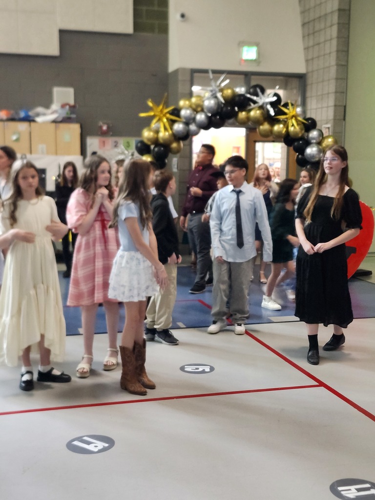 6th grade dance photos