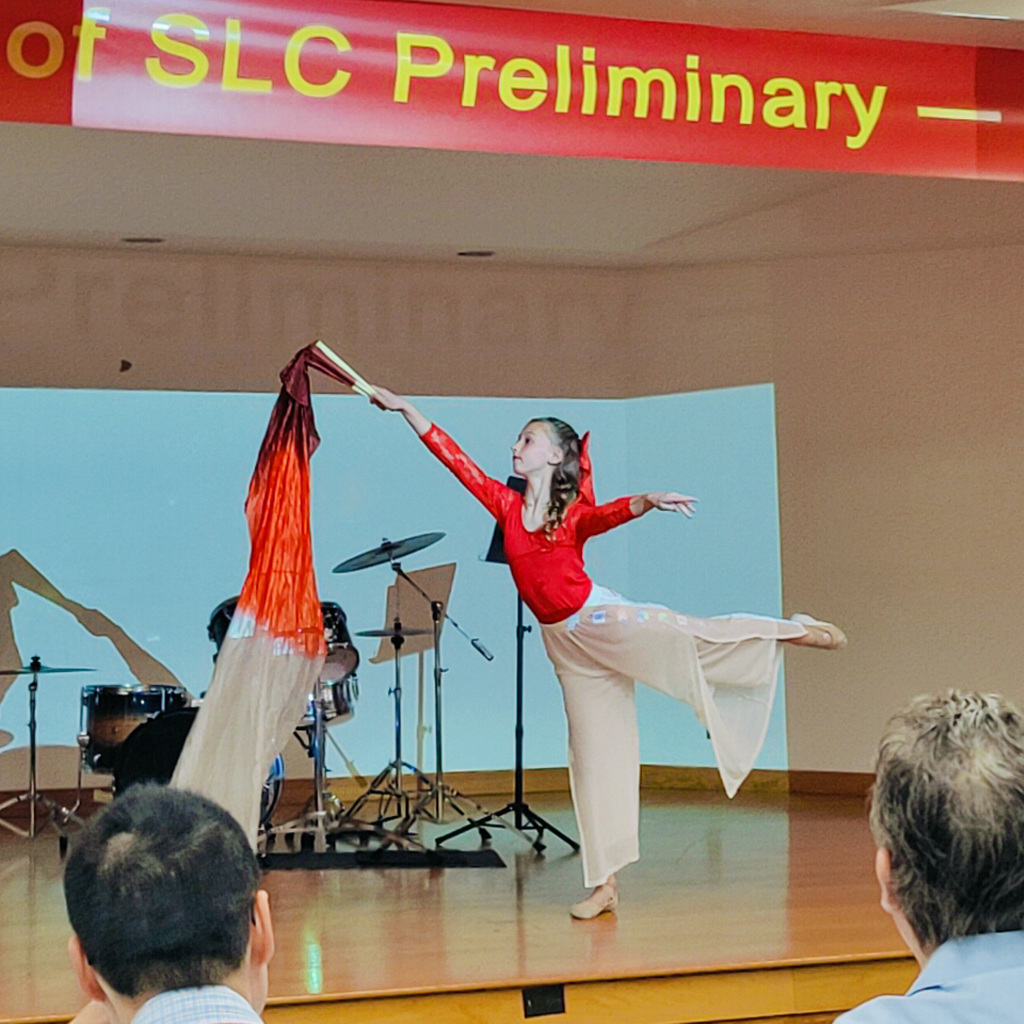 Chinese bridge competition students
