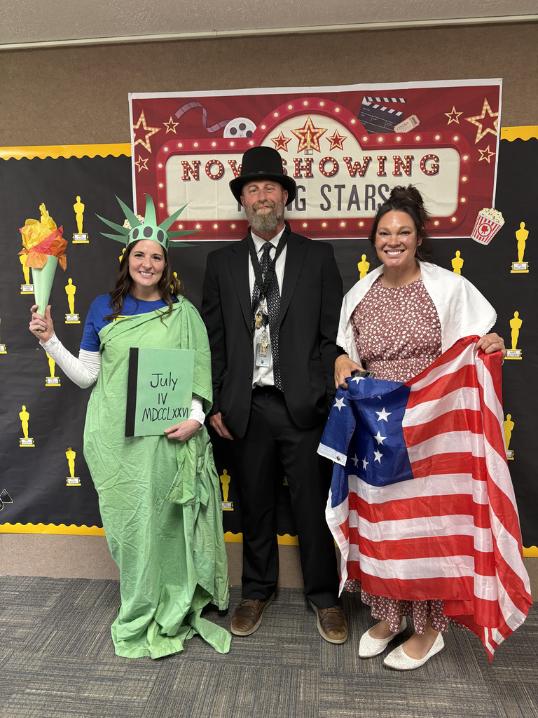 Teachers/Parents Dressed as Statue of Liberty, Abraham Lincoln, and Betsy Ross