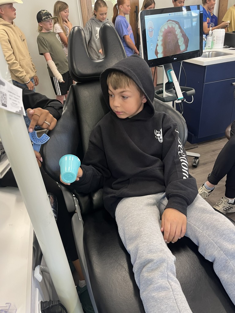 kids in Orthodontist office