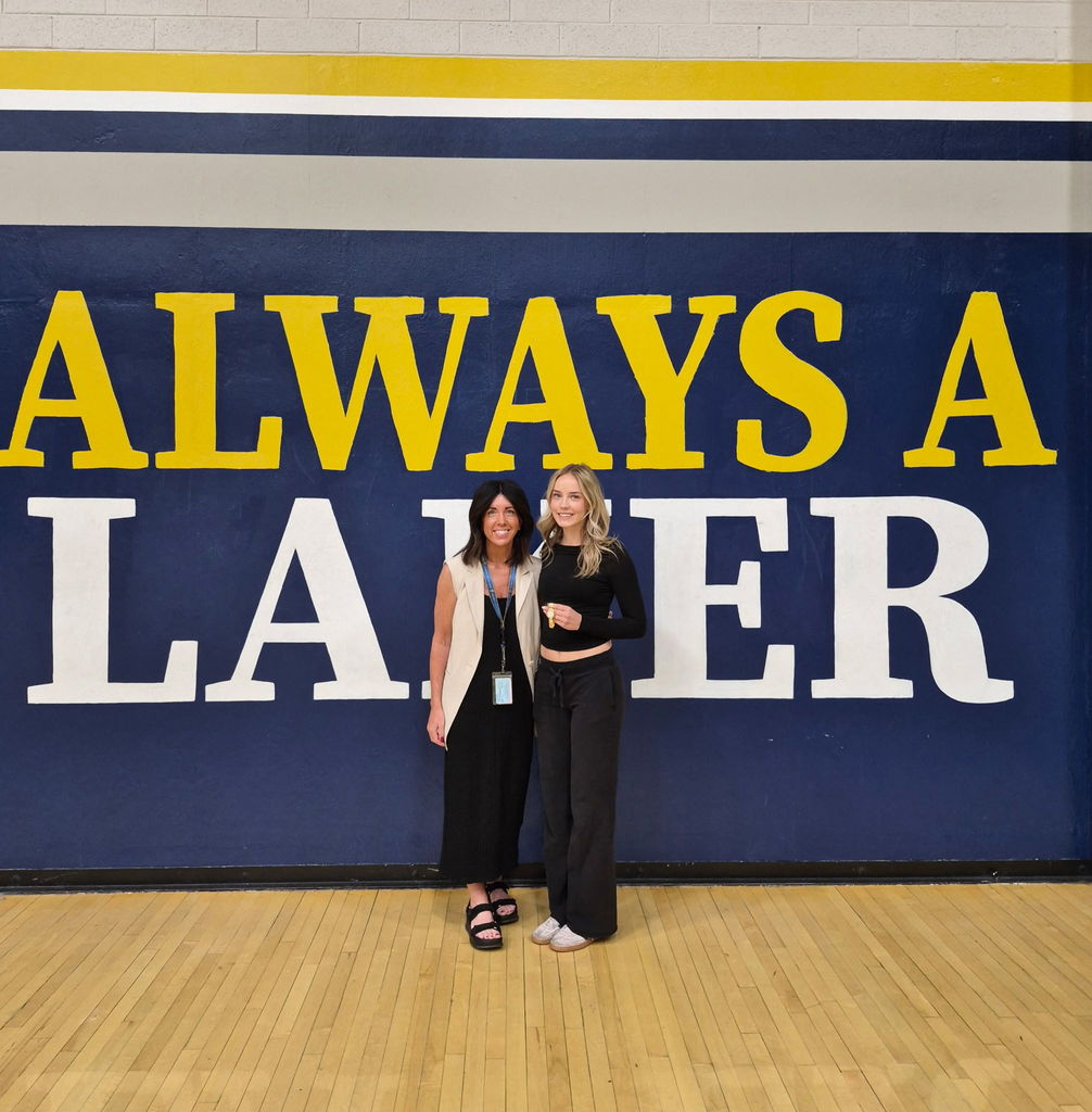 Whitni Johnson and Assistant Principal Cari Fredrickson