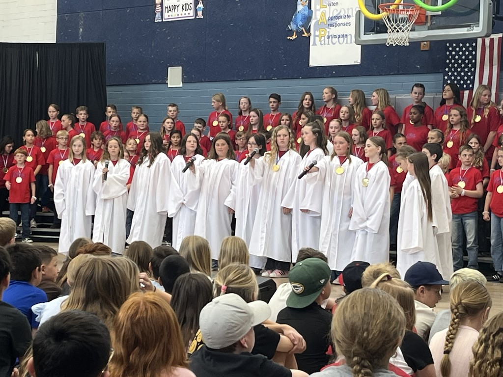 Choir performance for students