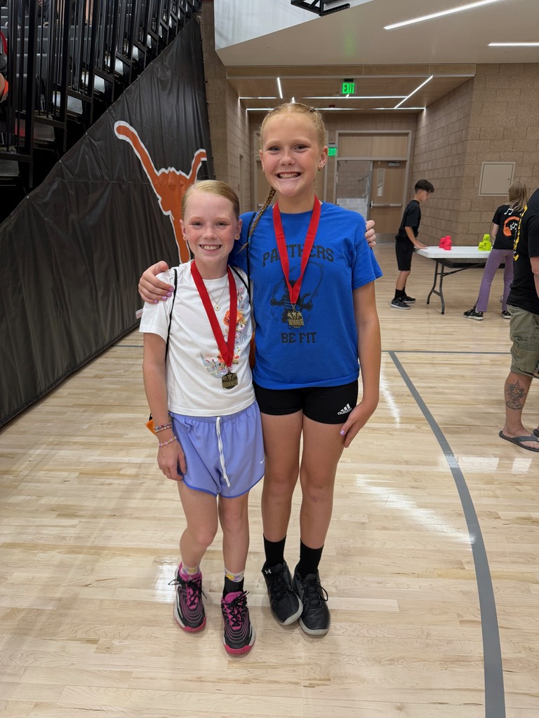 winners from iron kid  smiling 