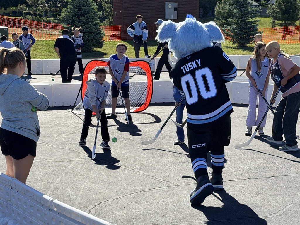 Action shot of Burch Creek Barracudas participating in the Tusky Takeover Field Day Event! 