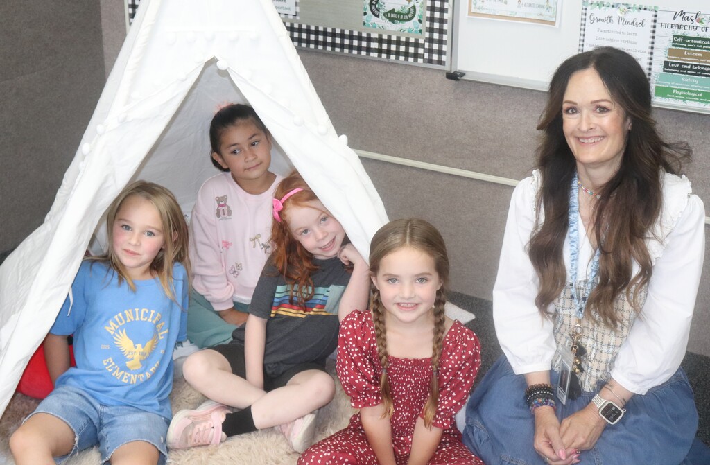 Counselor with students