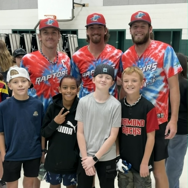 Ogden Raptors Visit Majestic Elementary Students