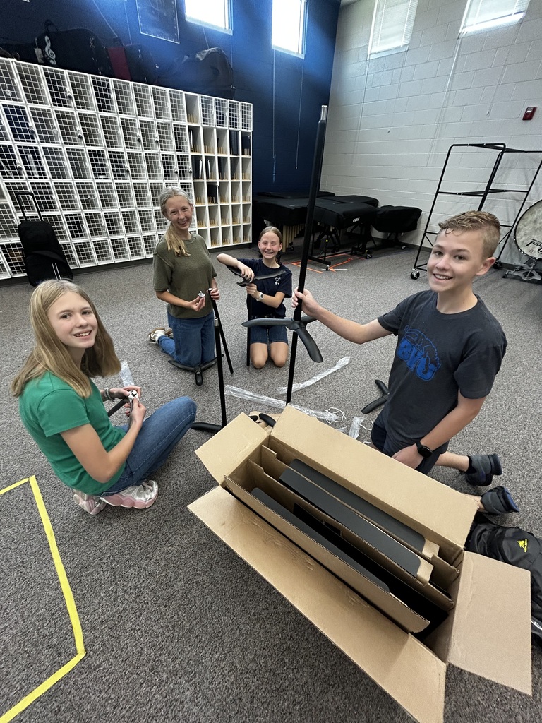 The Band fundraised at the end of last year to get new music stands! The stands arrived, and band students came after school to help build the new music stands. We're so grateful for all the support to help us get the new stands!
