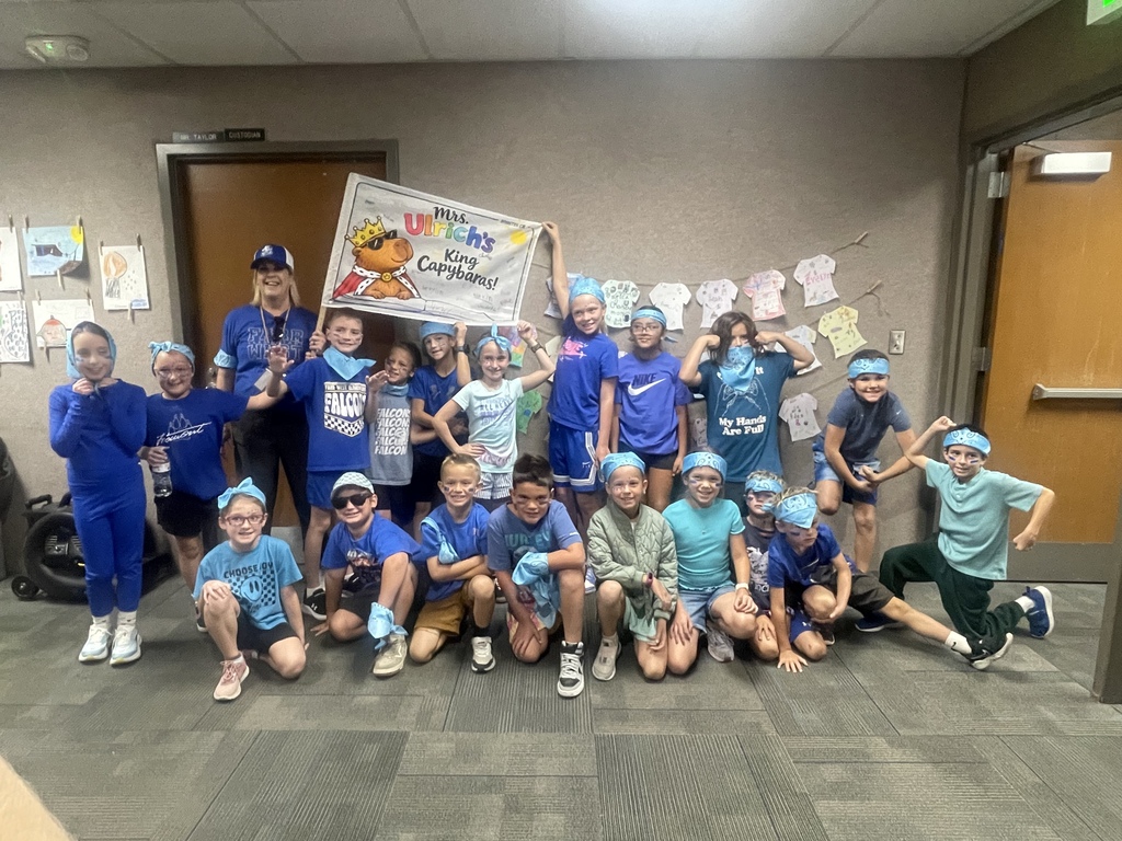 Images of students at the fun run