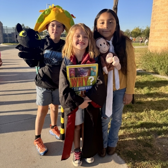 kids dressed as book characters