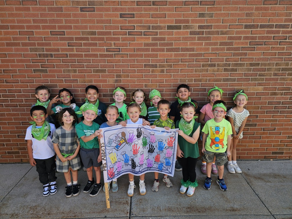 Kindergarteners at the fun run