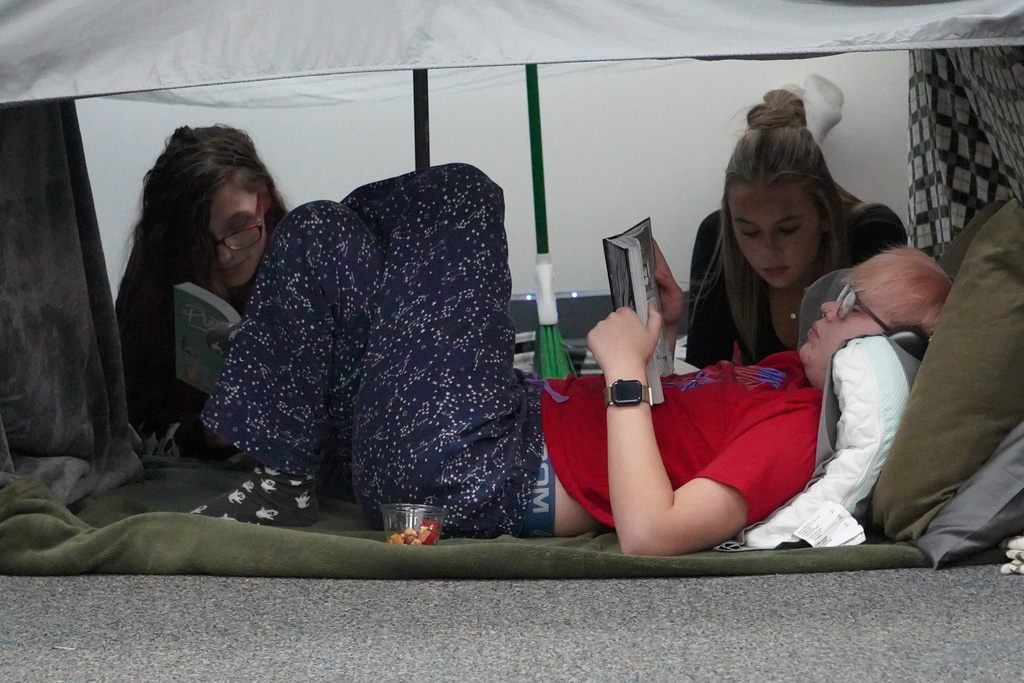 Two Rivers High School Read-a-thon
