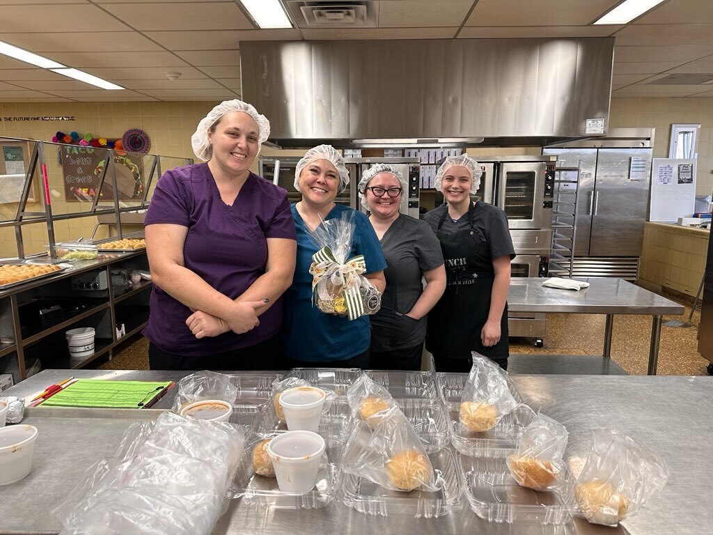 Our amazing LUNCH Ladies
