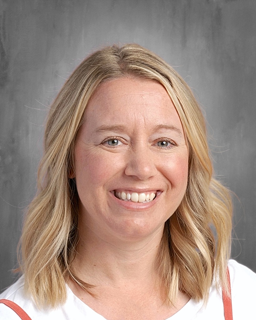 headshot of Erin Moyes