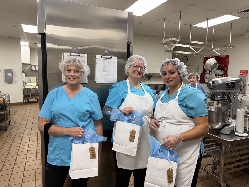 Pictures of lunch ladies