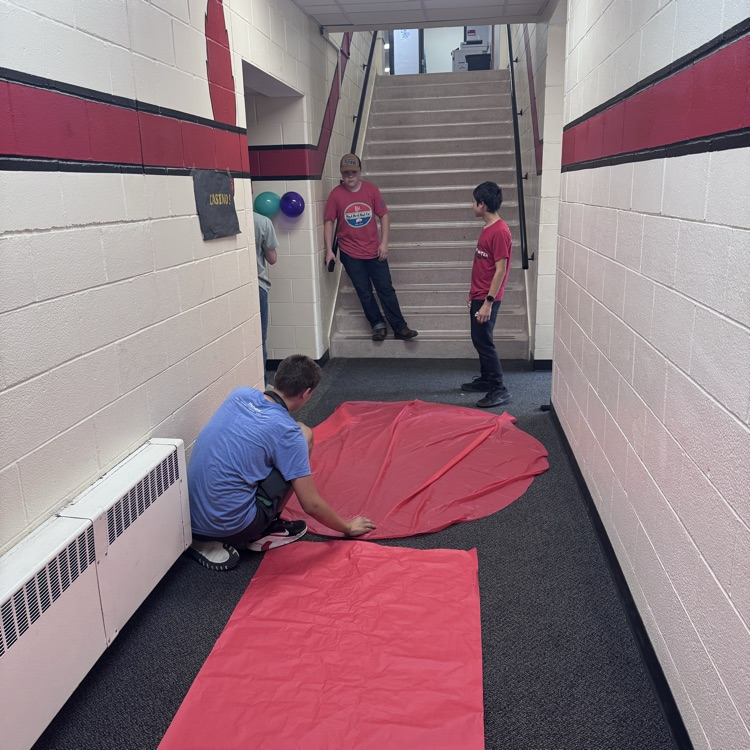 decorating a vegas themed hallway
