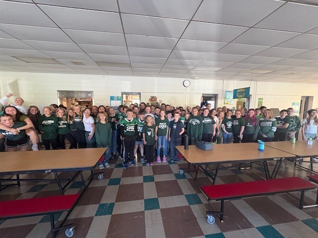 Students in cafeteria