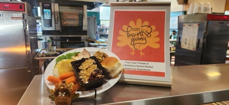 Thanksgiving school lunch
