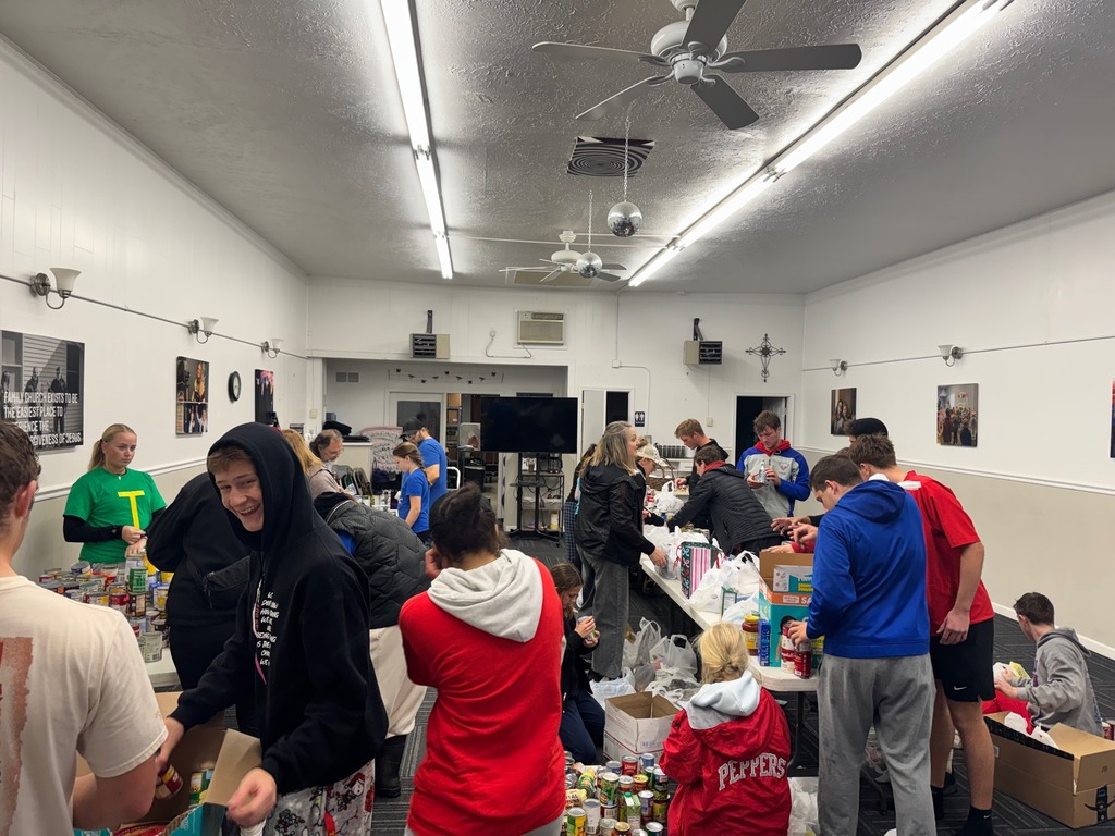 group organizing donations