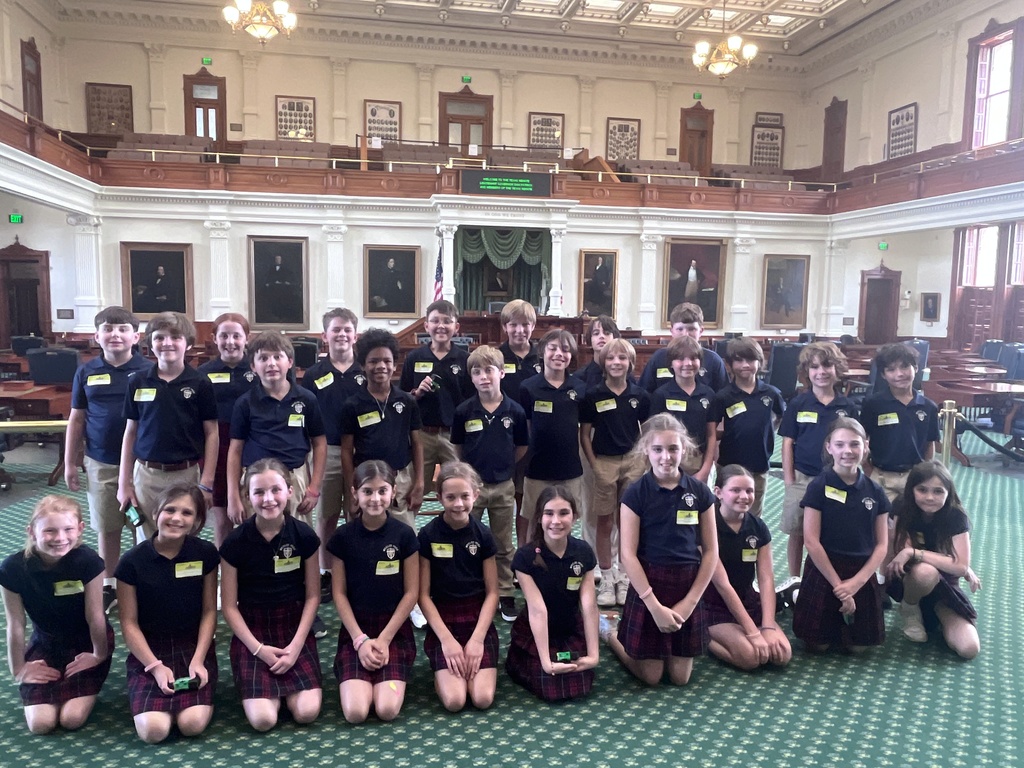 Fourth graders at the Texas State Capitol.