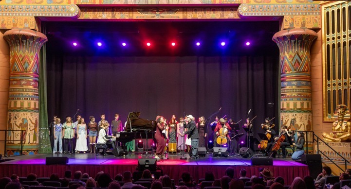 Toby Gad performing with guest artists and IFAA students