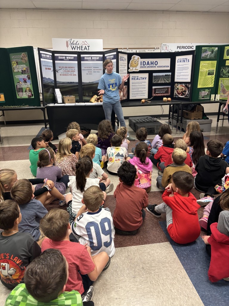 Students listen to products grown in Idaho