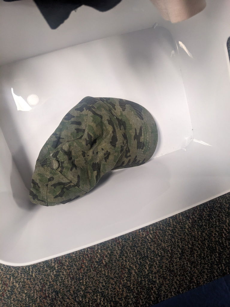 Lost & Found hat