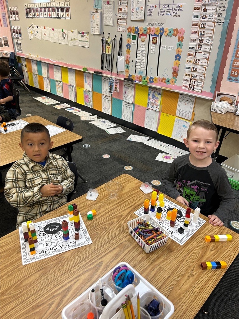 students working on desktops.