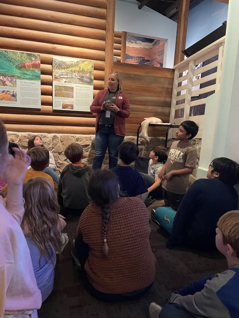 4th graders at the Idaho History Museum