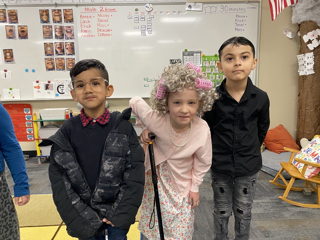 an image of kids dressed like they are 100