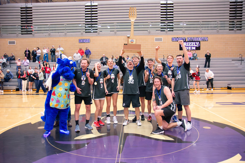 Owyhee High School  takes home the Golden Fork!