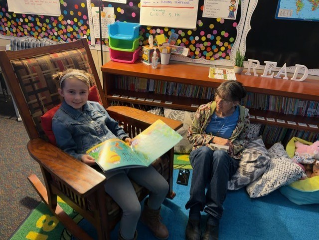 Parents read with students