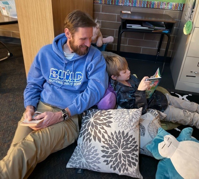 Parents read with students