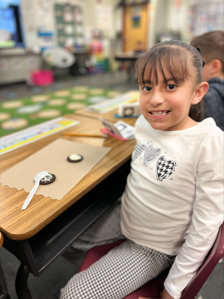 children working a classroom