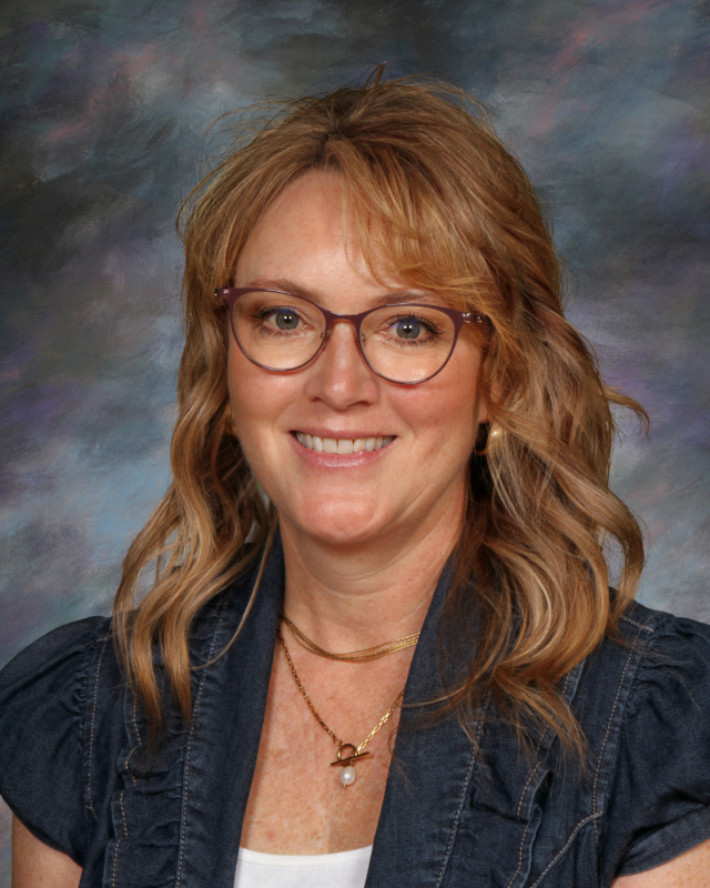 woman on gray backgrounf