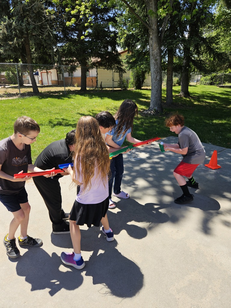 Field Day photos Summerwind STEM Academy- Students posing