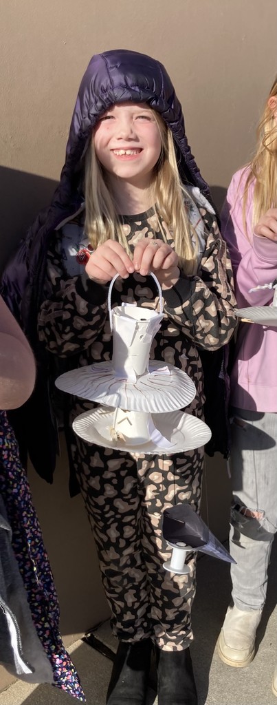 example of a bird feeder build by 2nd grader