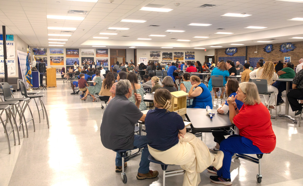 A big THANK YOU to our amazing parents, teachers, and staff for making Open House a success! Your involvement keeps our school community strong. 💪📖